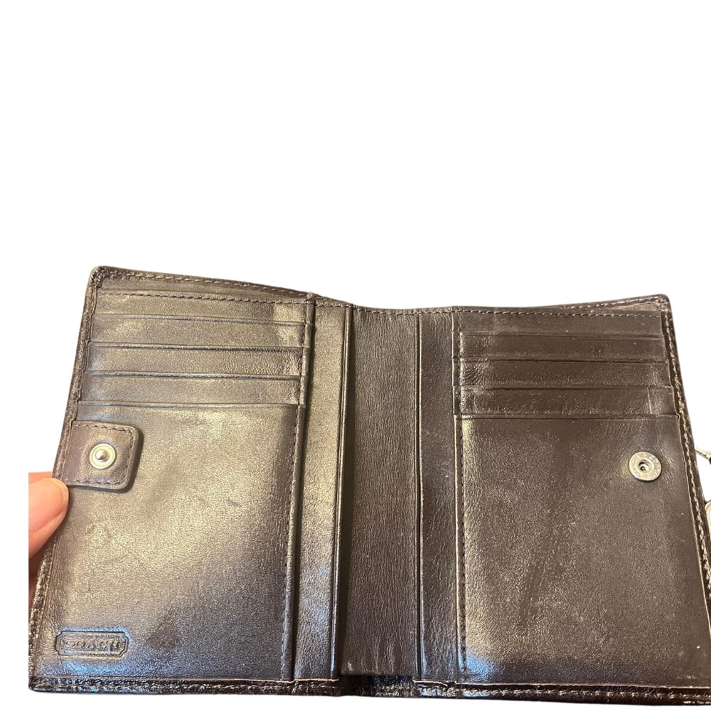 Coach Signature Canvas Kiss Lock Brown Wallet - Picture 11 of 14